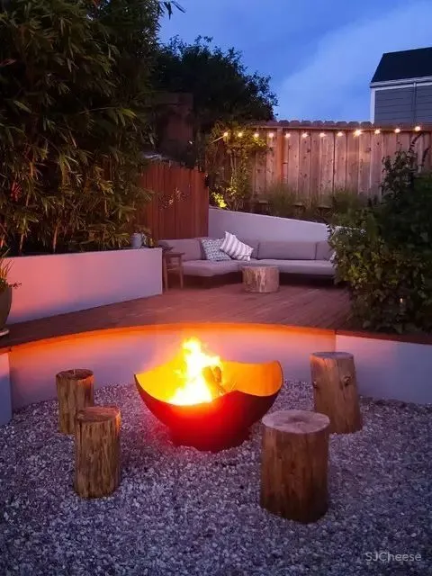 院子虽小，却可以别有温情