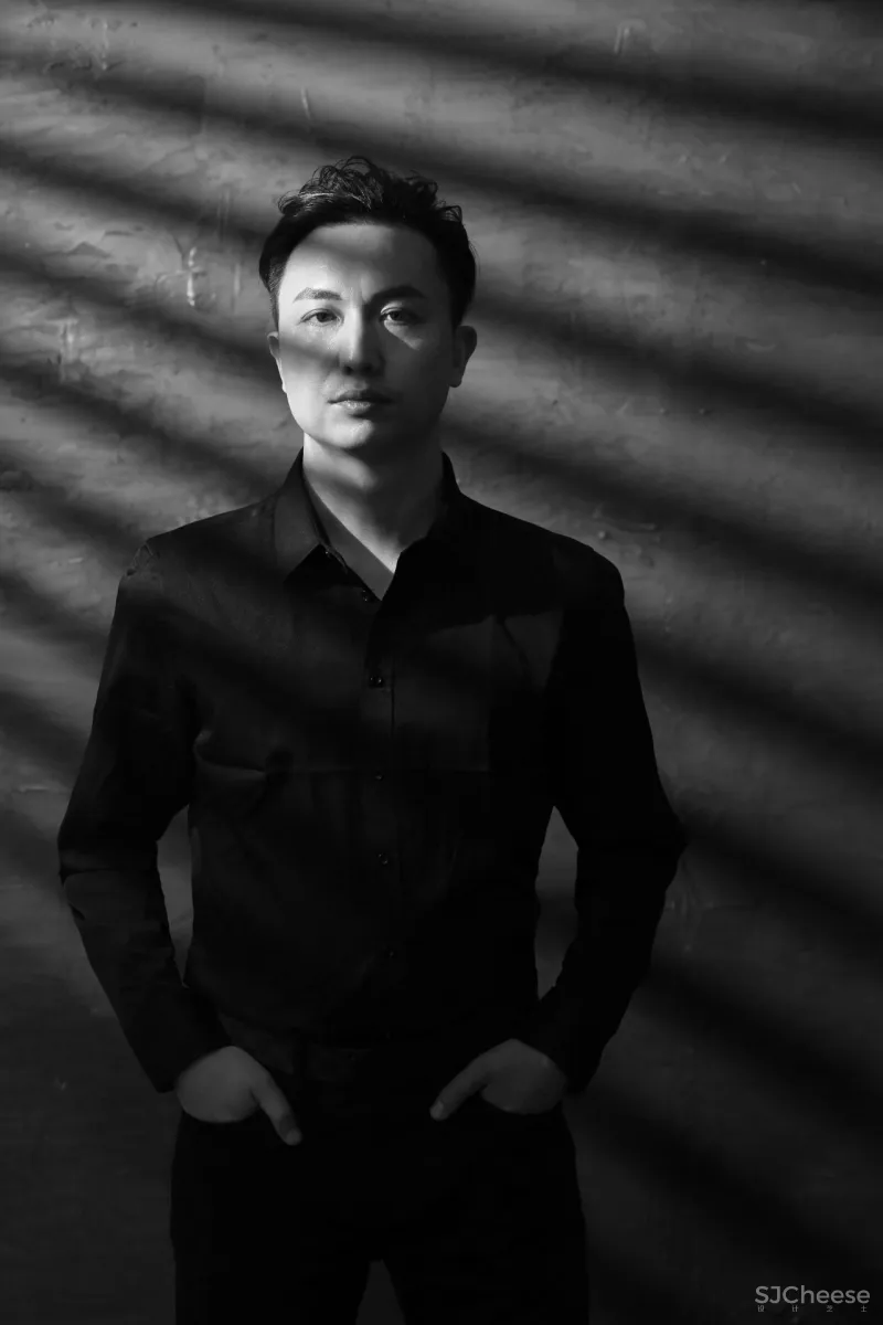 邵龙 • 在木星酒吧|不甘寂寞的宇宙星空,感性与理性的交替共振