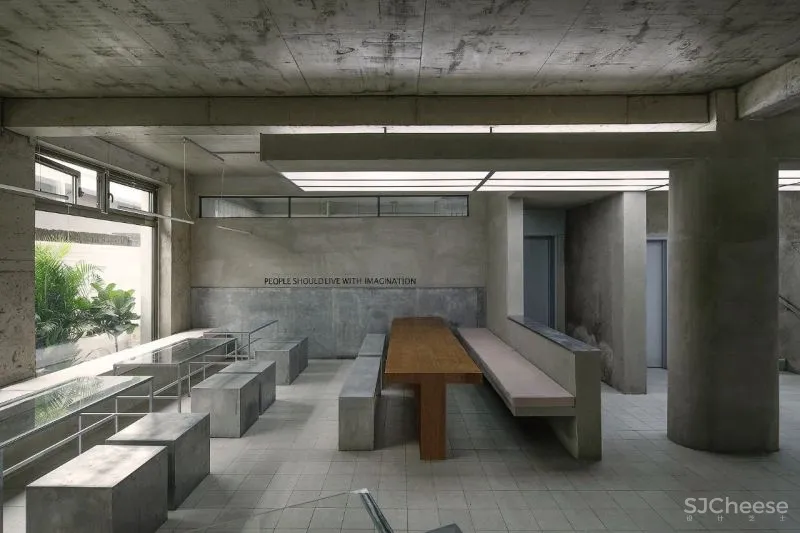 Shuang Han COLOUR Hotel丨“四季花海”,试图打破原有的循环