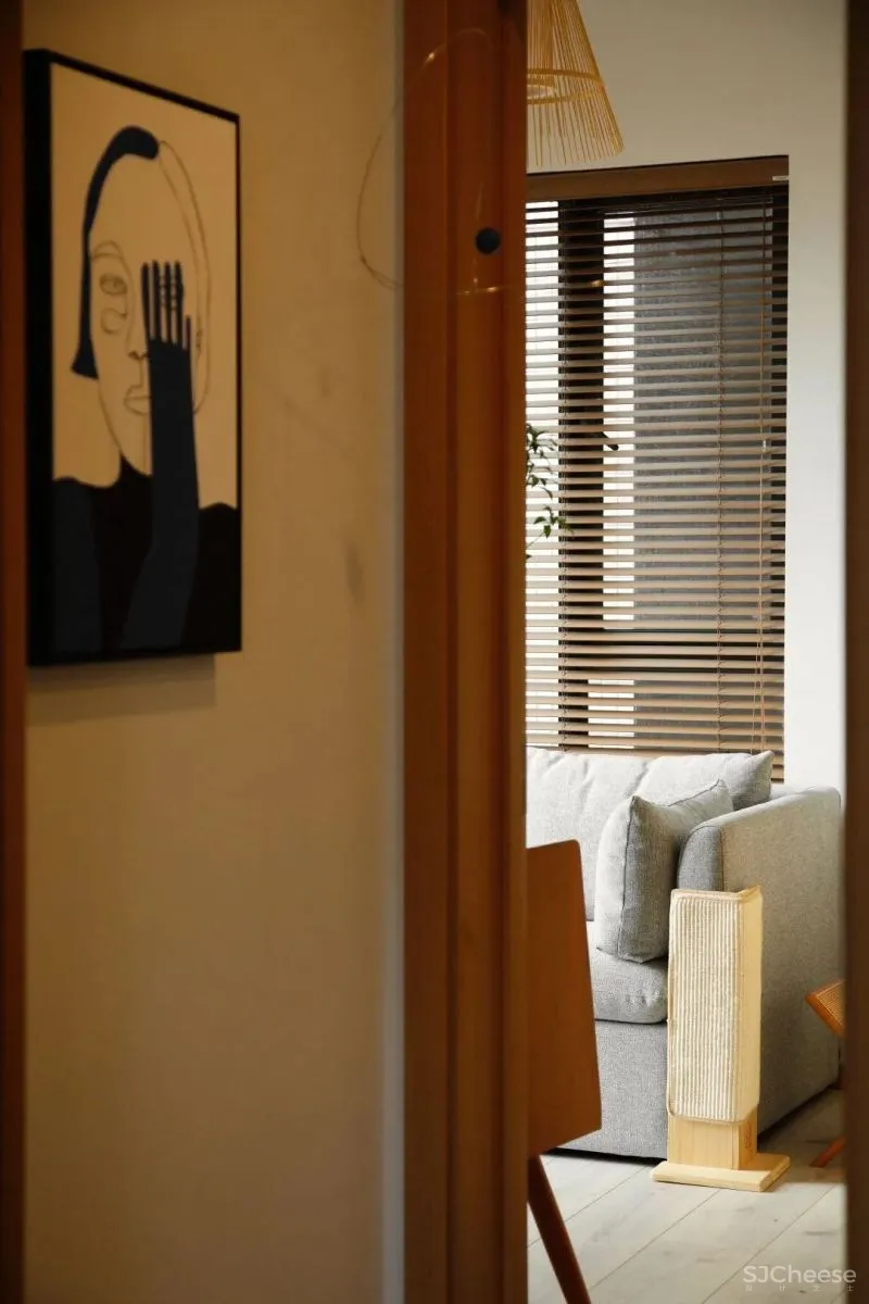 99㎡舒适两人居，舍弃一间房，Get衣帽间 独立工作区！