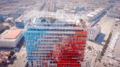 因追求完美，赔偿甲方13.6亿！这位“变态”建筑师，在岩石中凿了个酒店！