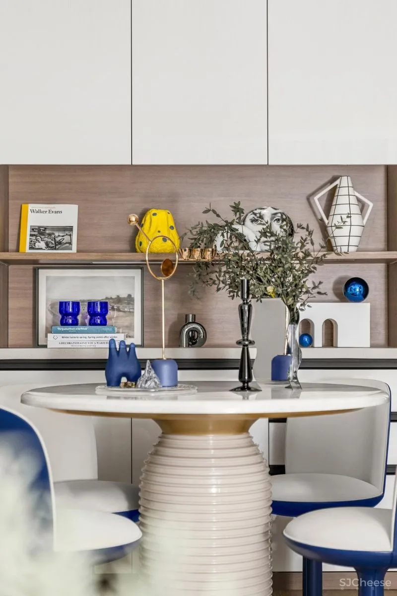 EVD廿象设计:精巧宅居,红绿蓝交迭构建家的理想色!