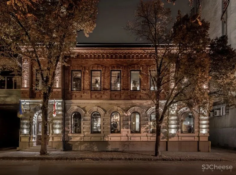 两个国外特色主题餐厅设计:风情不俗