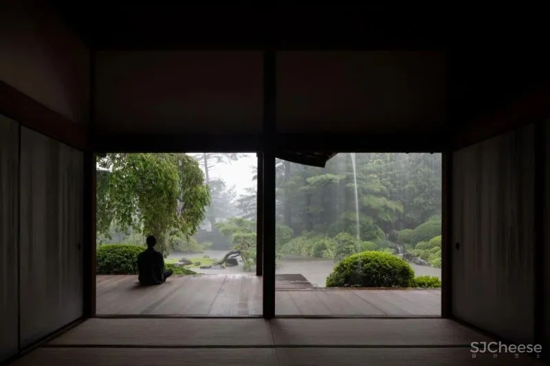 日本大师的简朴房子废弃30年后修缮完成,平静背后的时间感让人心动