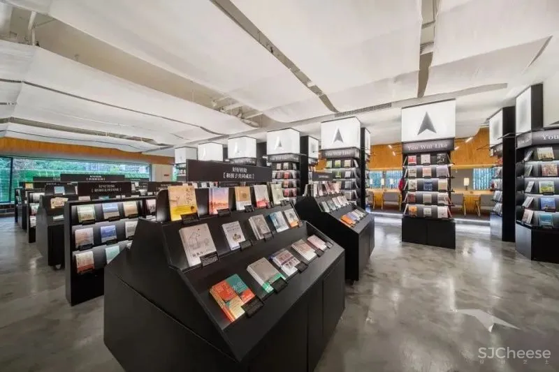 回归读书本质 南之山·古腾堡星汉书店 未韬建筑设计事务所&Giorgio成于思