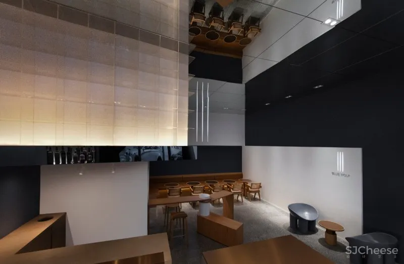 故事空间新作 | 城市狩猎者BLUE WOLF