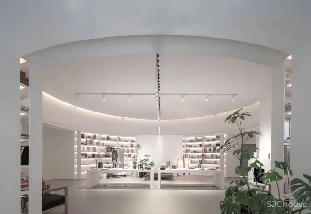 汤山云夕博物纪—矿坑石料雕琢的美学空间,是酒店也是美术馆