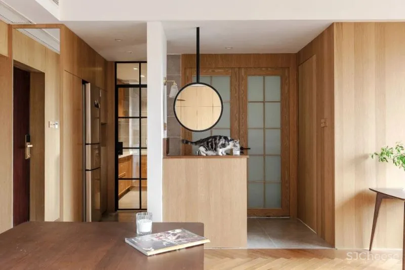 摄影师买下53㎡小公寓,原木、收纳、猫咪别墅...把“日杂风”带回家!