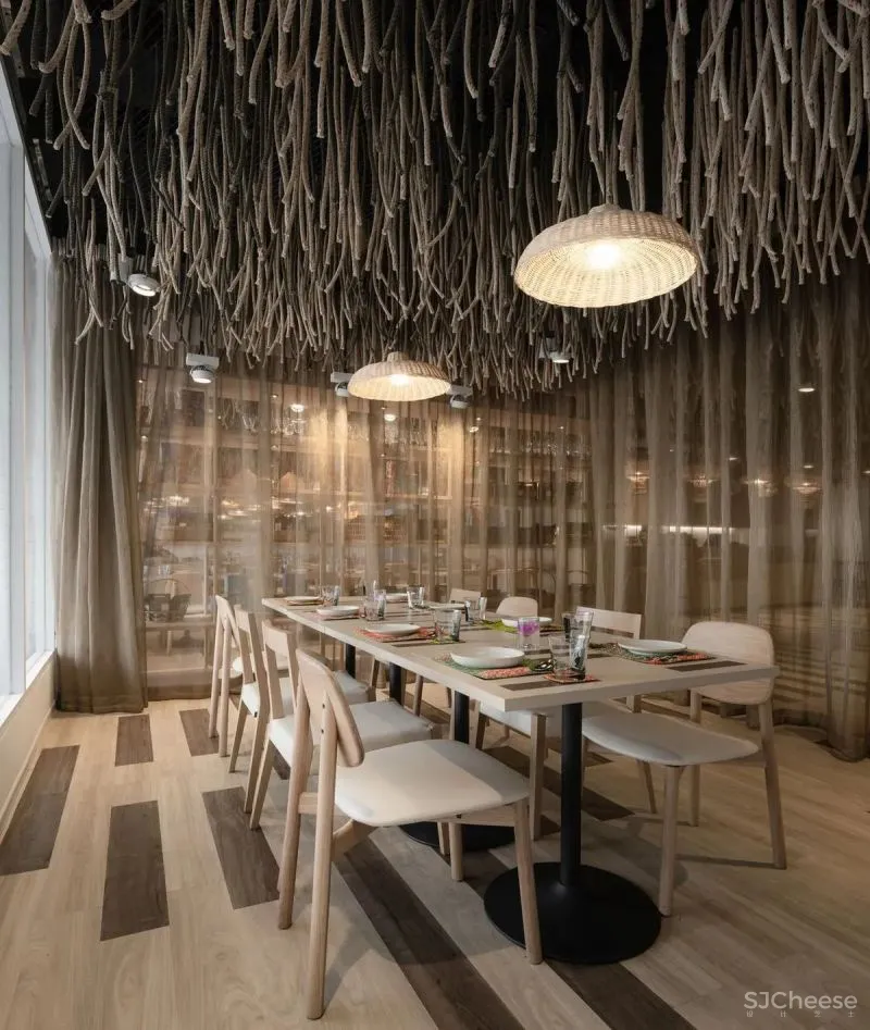 两个国外特色主题餐厅设计:风情不俗