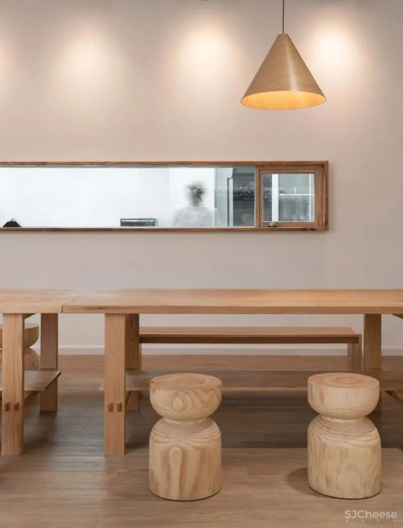 外物 × More Mountains多山:咖啡轻食青旅集合店