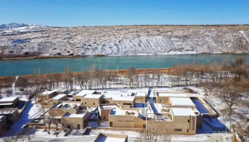 被《跑男》取景的中国小摩洛哥,还是个大佬云集的民宿集群,去年我就抢先打卡了!