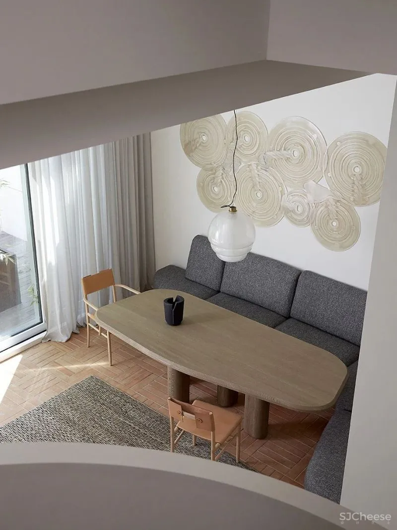 85㎡质朴空间，简约典雅