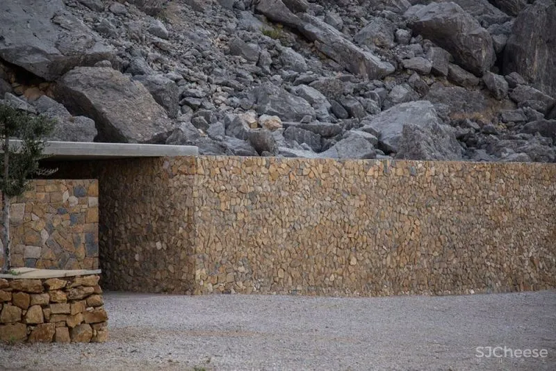 人类再次回到洞穴居住 黎巴嫩Cana Guesthouse