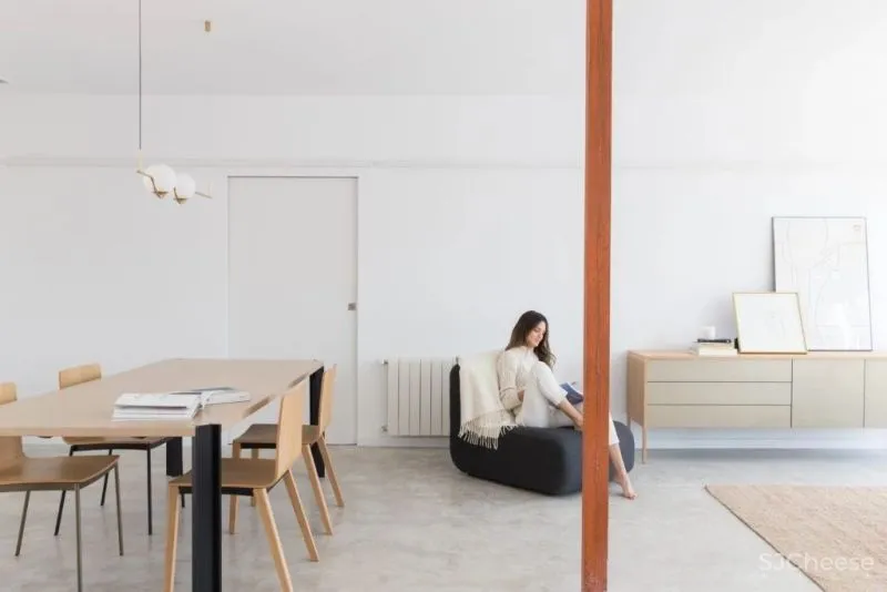 西班牙极简住宅,灯带设计,太高级了!