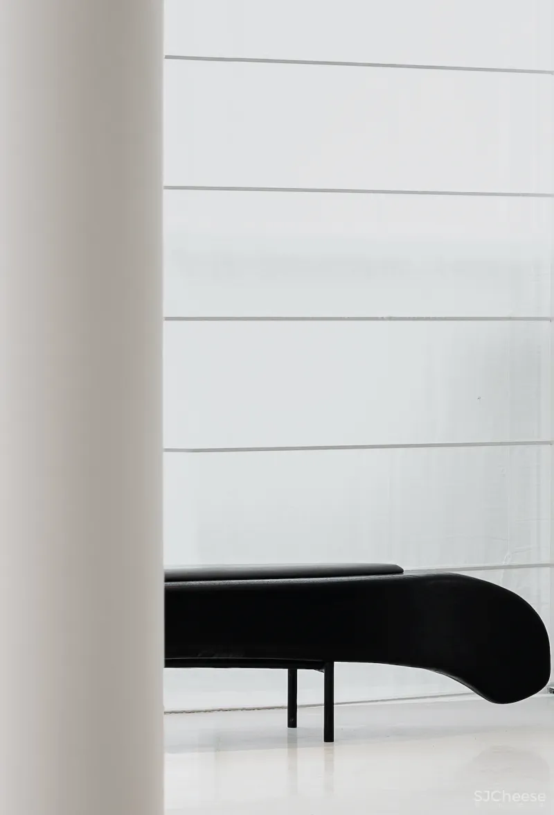 AOD新作：恰到好处的留白，重塑世界原初的安静！