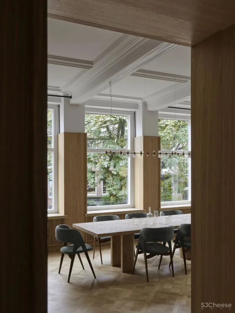 85㎡质朴空间，简约典雅