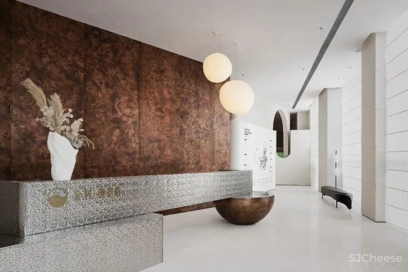 AOD新作：恰到好处的留白，重塑世界原初的安静！