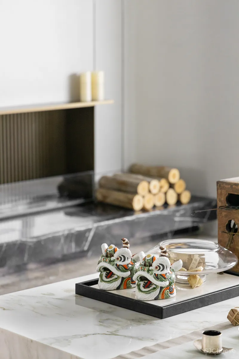 岳蒙:白 N色,简朴至极的高级!