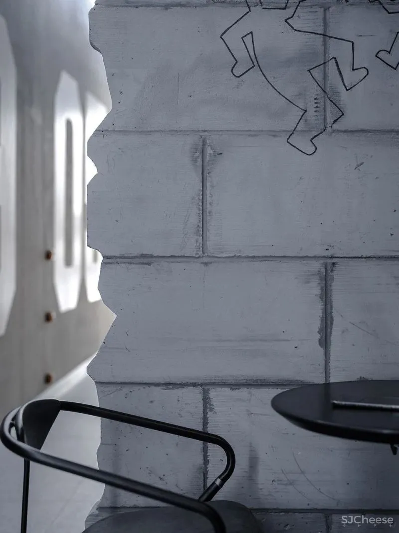 小空间内的未来聚集地 onnnnnne more酒吧