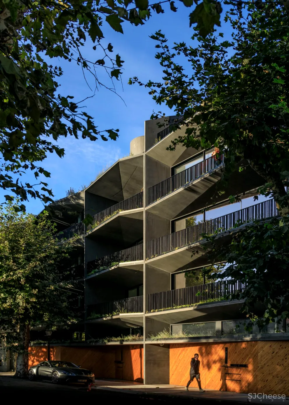 外墙个性内装简单的精装公寓，简约自然才是未来趋势