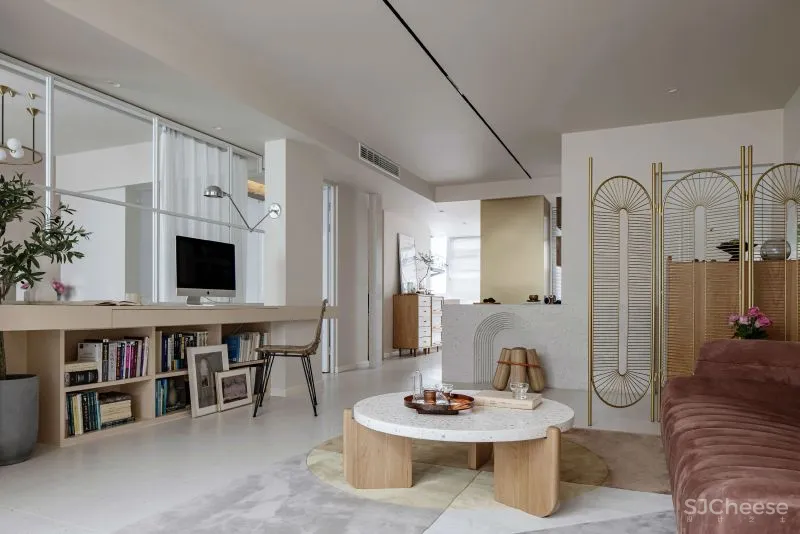 “书迷”教师夫妻的复古家,客厅卧室打通,餐厅放阳台,90㎡显大3倍!美呆!