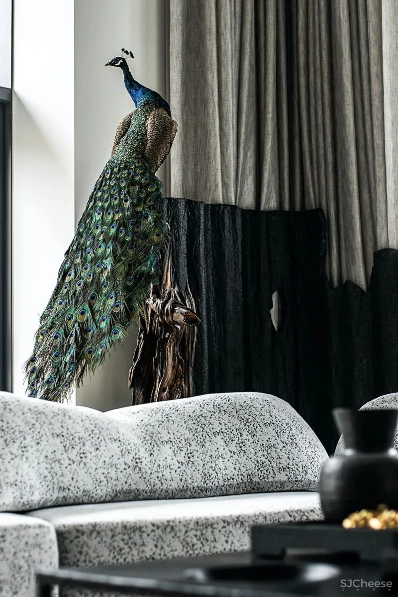 G ART 集艾 410㎡ 野奢大平层,自带空中泳池,坐拥一座山!