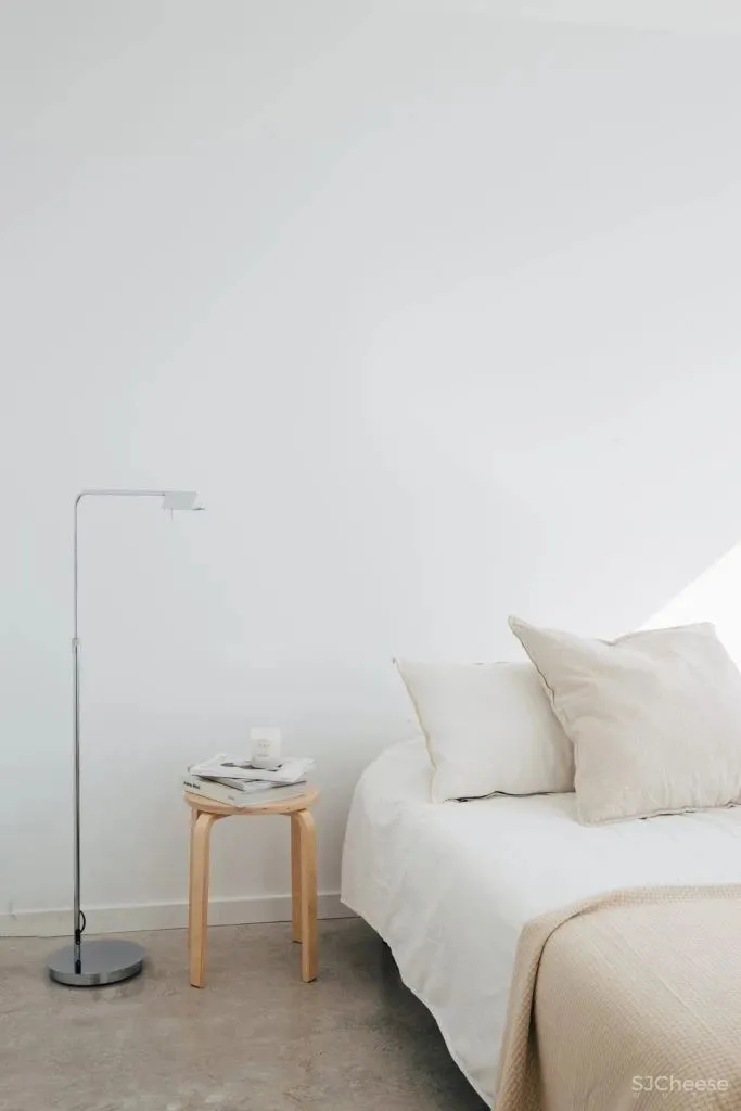 西班牙极简住宅,灯带设计,太高级了!