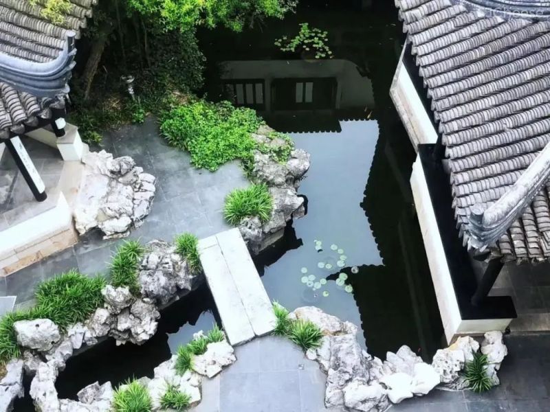 在贝聿铭家族的私宅泡汤，这家苏州大热的精品酒店