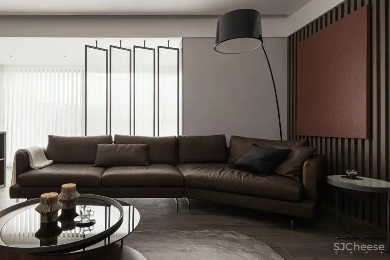 135㎡简约风,巧用大地色系,她家优雅又耐看!