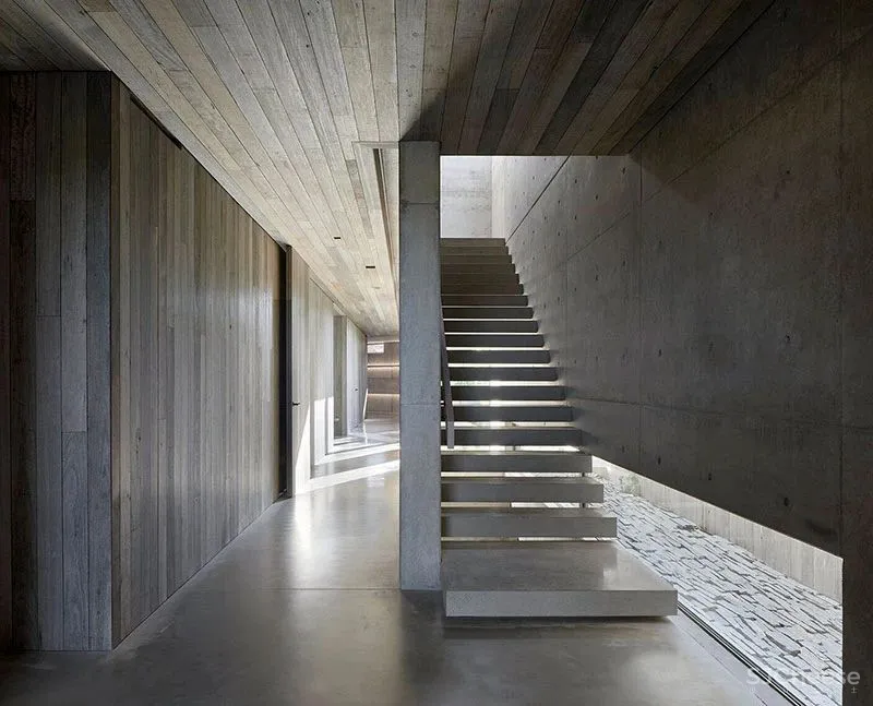 质朴自然的实用主义 Rachcoff Vella新作