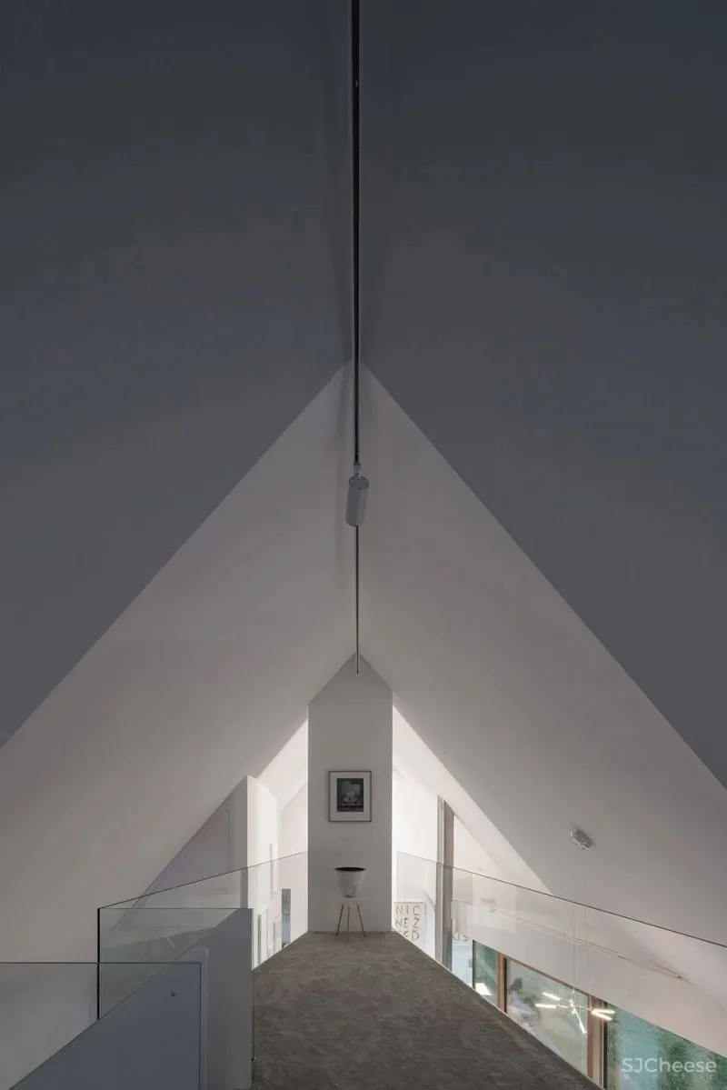 Fránek Architects 森林中的纯净空间 Krkonoše住宅