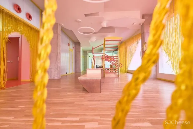 NEXUS8外伤理疗诊所，西班牙