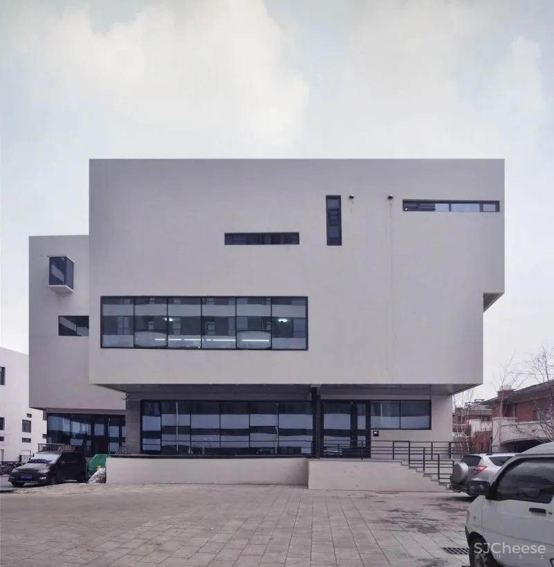 夹缝中自然生长.中国.葫芦岛德邻堂产业楼设计实践 DJ 建筑设计事务所