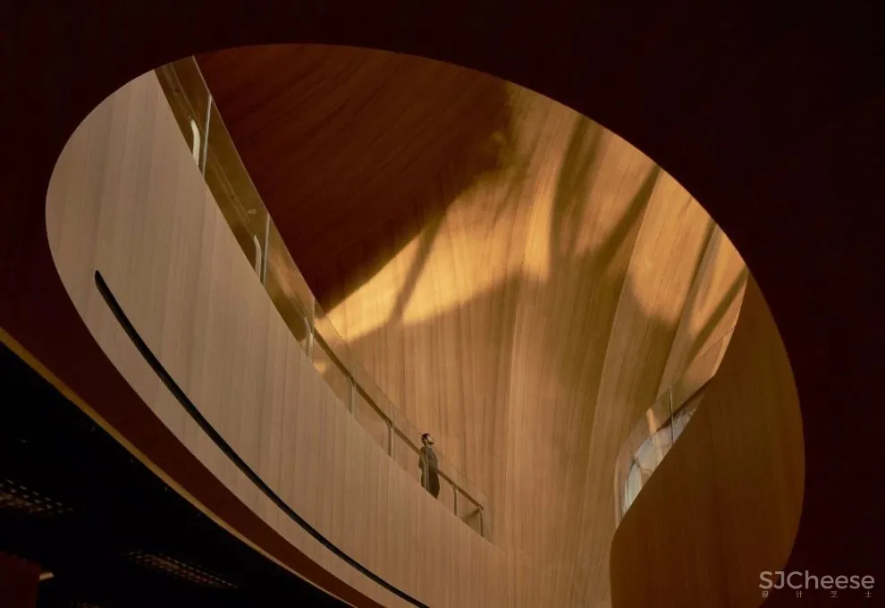 MAD Architects新作丨多维的“时空隧道”，海口云洞图书馆