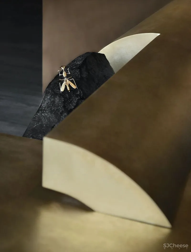 关联以空间的「解构性」和「抽象性」 构序「超现实的界面」