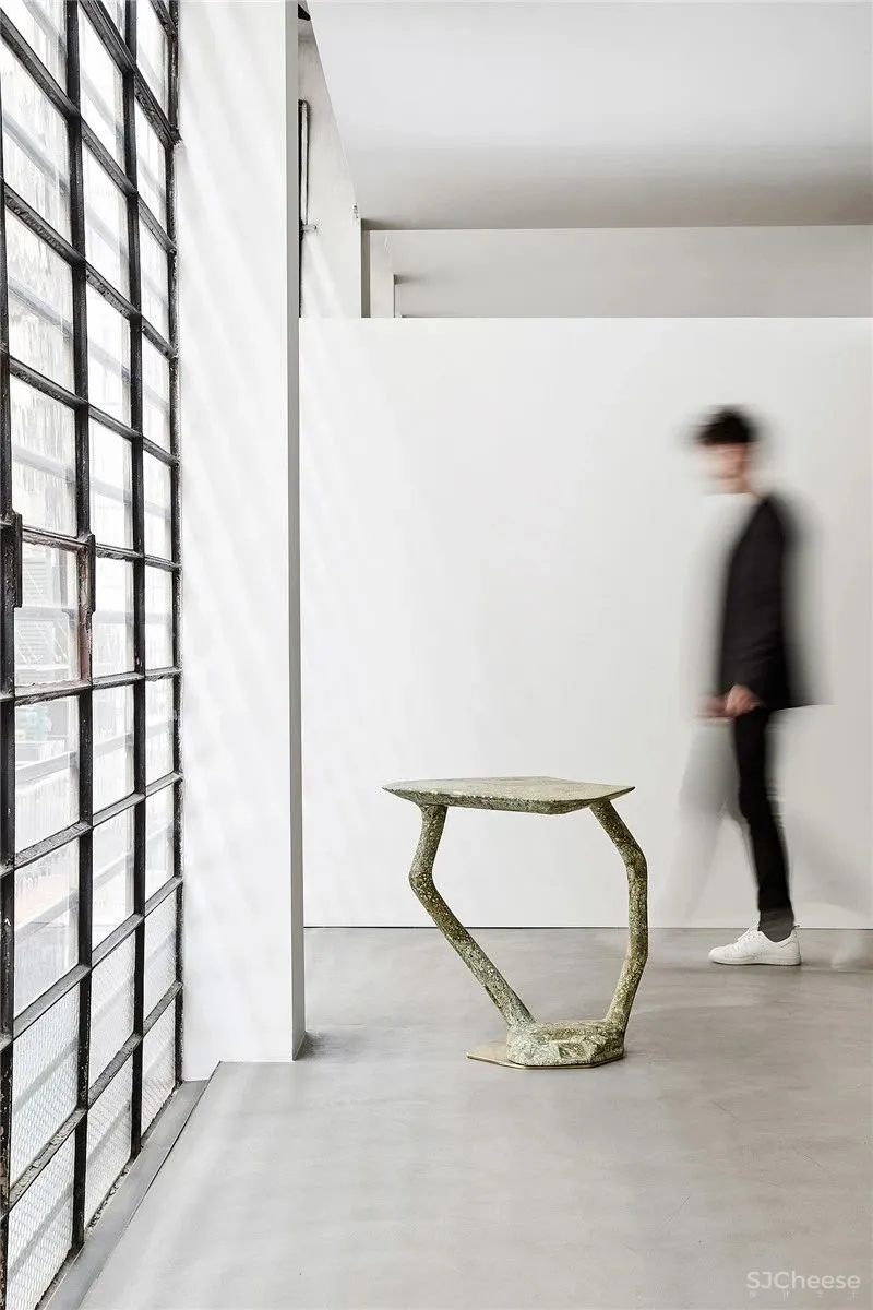 AD100设计师|Vincenzo De Cotiis:时间是最美的艺术