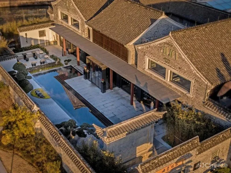 东钱湖畔再现国牌奢华酒店，在隈研吾的美术馆旁，建了一座日式庭院