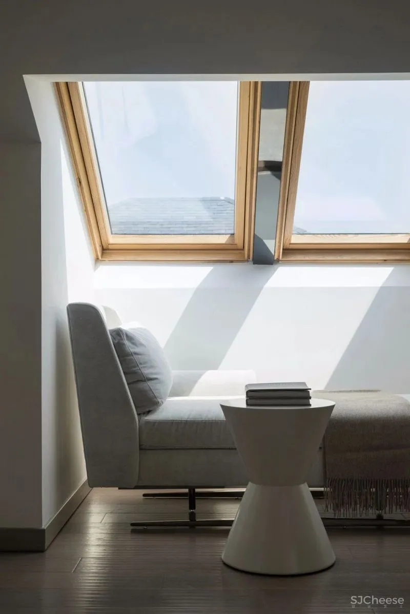 600㎡极致高级灰别墅