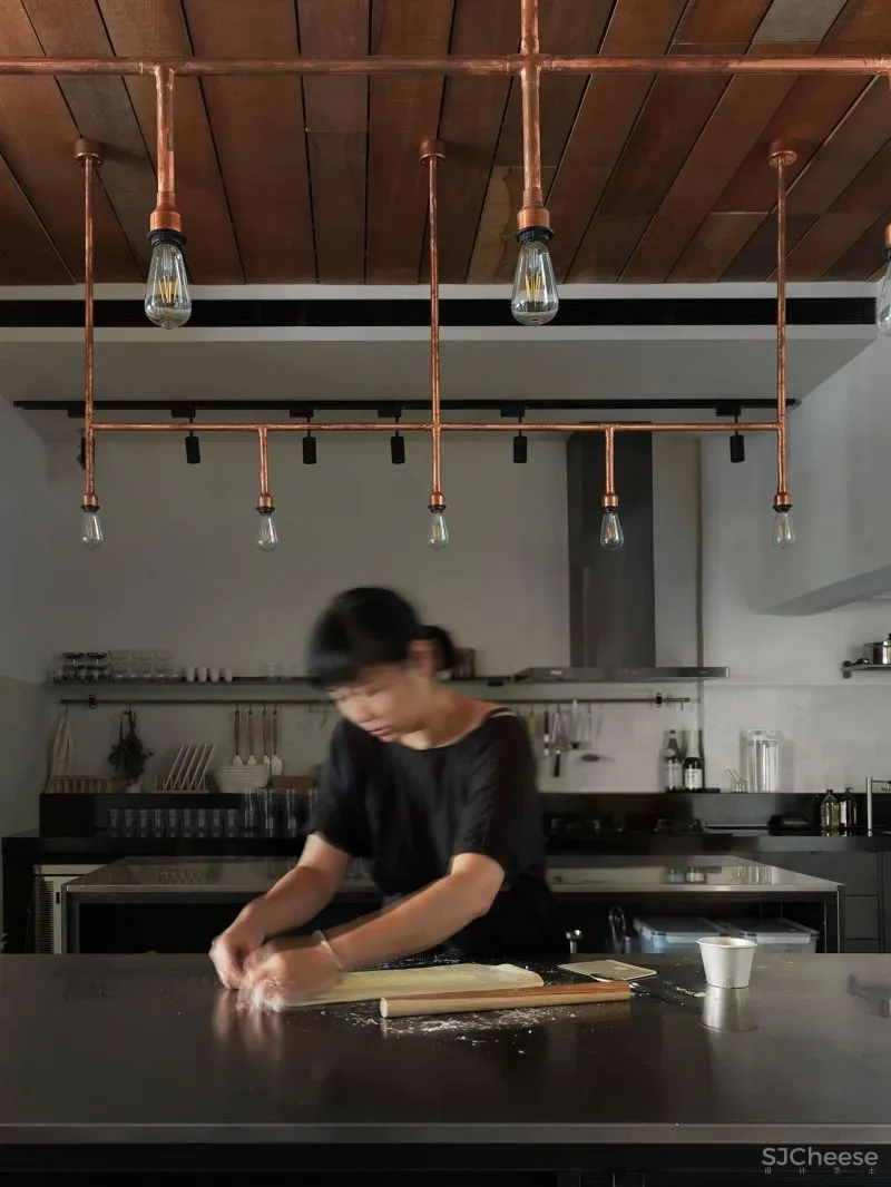 工业简洁的精品烘焙店,台北