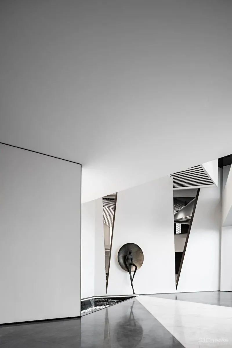 伍玛设计:点、线、面,进化中释放数字浪漫