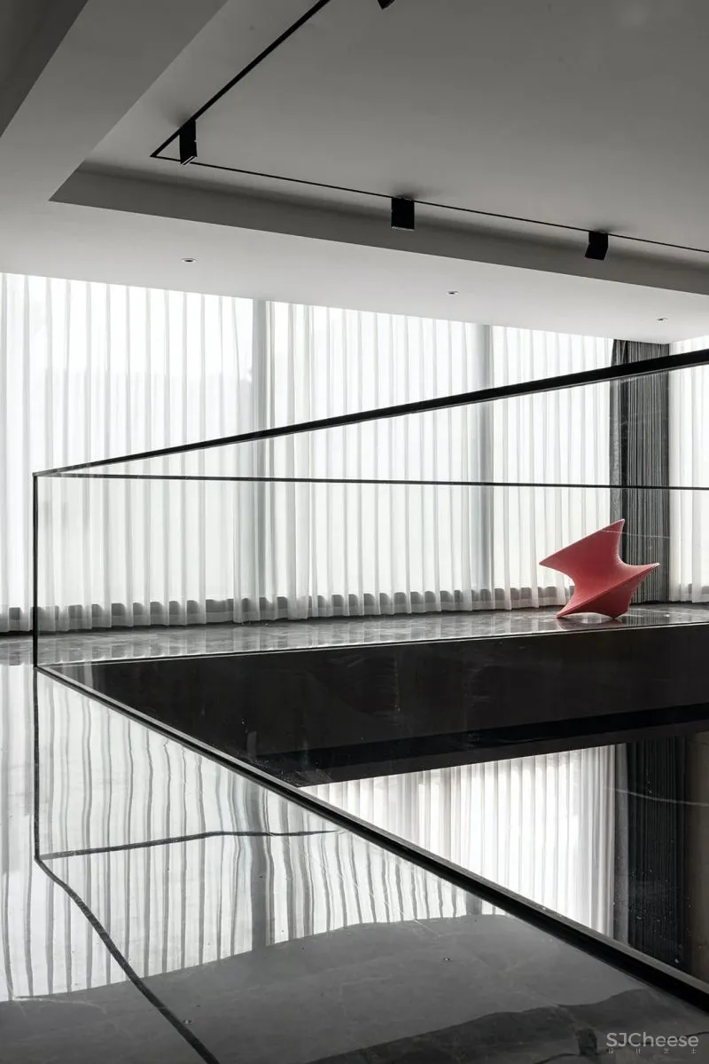 苏州 450㎡ 至简大宅设计,90后渴望的自由与个性