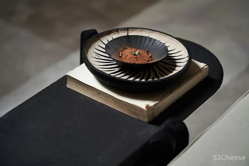 新作|布鲁盟设计 630㎡ 顶级艺术合院,自在与安静的完美演绎