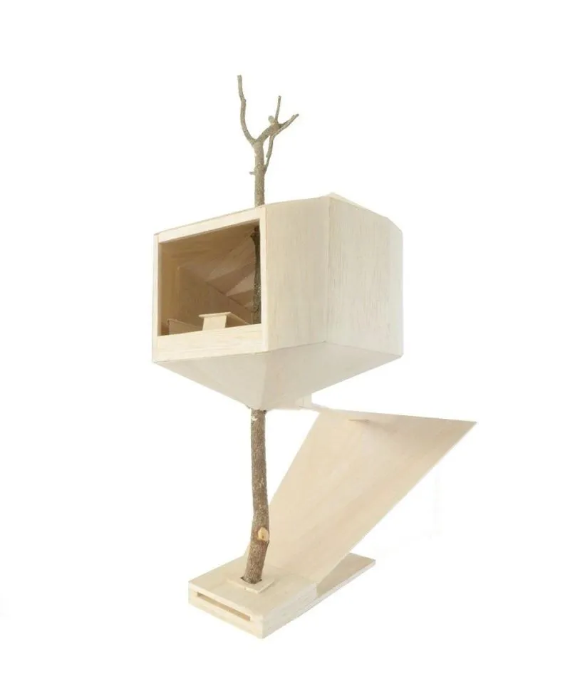 挪威，奥达，木巢 Helen Hard