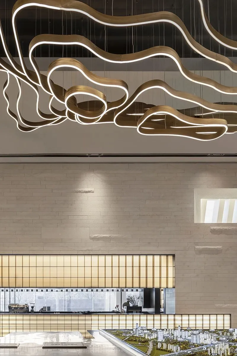 层叠艺术 唐忠汉新作