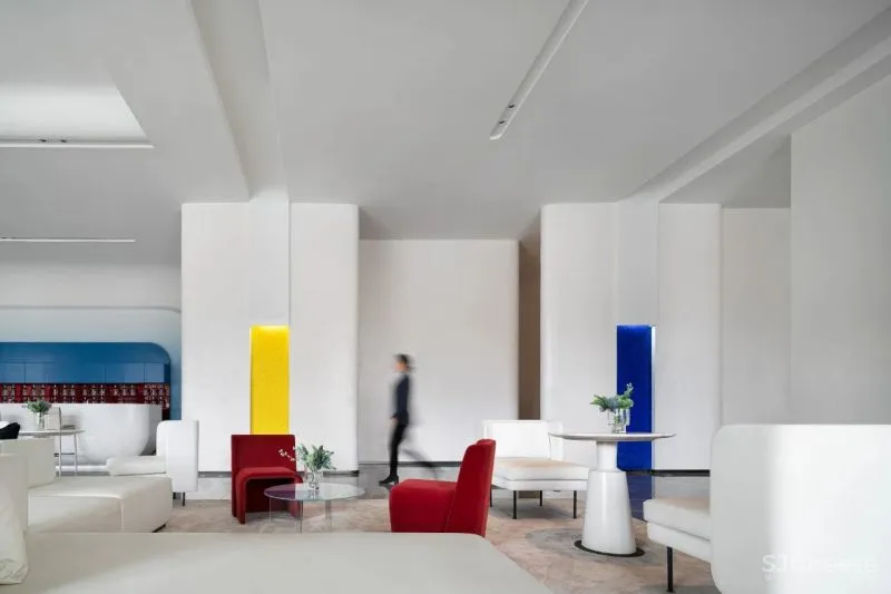 如聿设计 × MOMΛ体验中心：灵动艺术场