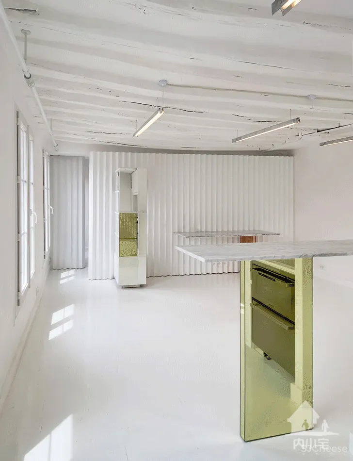 70年老破旧,改完亮三倍!极简设计也能这么有活力