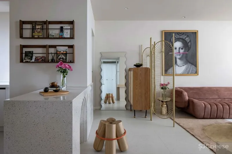 “书迷”教师夫妻的复古家,客厅卧室打通,餐厅放阳台,90㎡显大3倍!美呆!