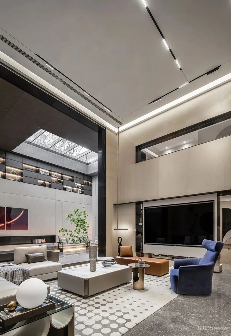 研质共设 430㎡ 气质大宅,北方和煦的下沉庭院