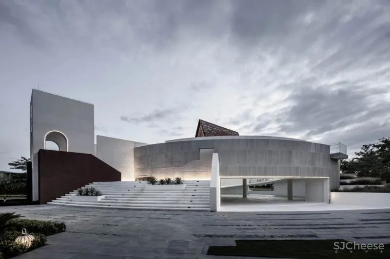 海天之间,刹那即永恒——三亚保利浅海时光里追光礼堂 联创设计