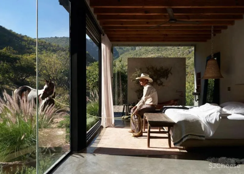 玻璃镜屋,敬畏自然